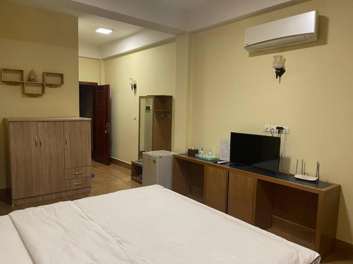 Blue Sky Guest House Πνομ Πενχ Εξωτερικό φωτογραφία